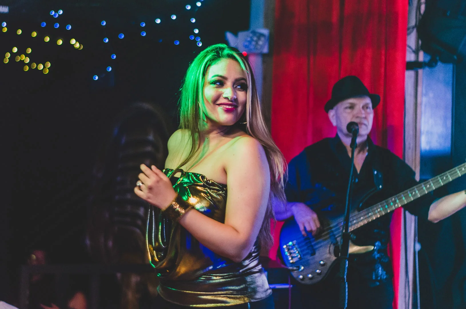 Fotos 15 Años Cantagallo Karaoke Bar • Copyright 2019 HO Advertising