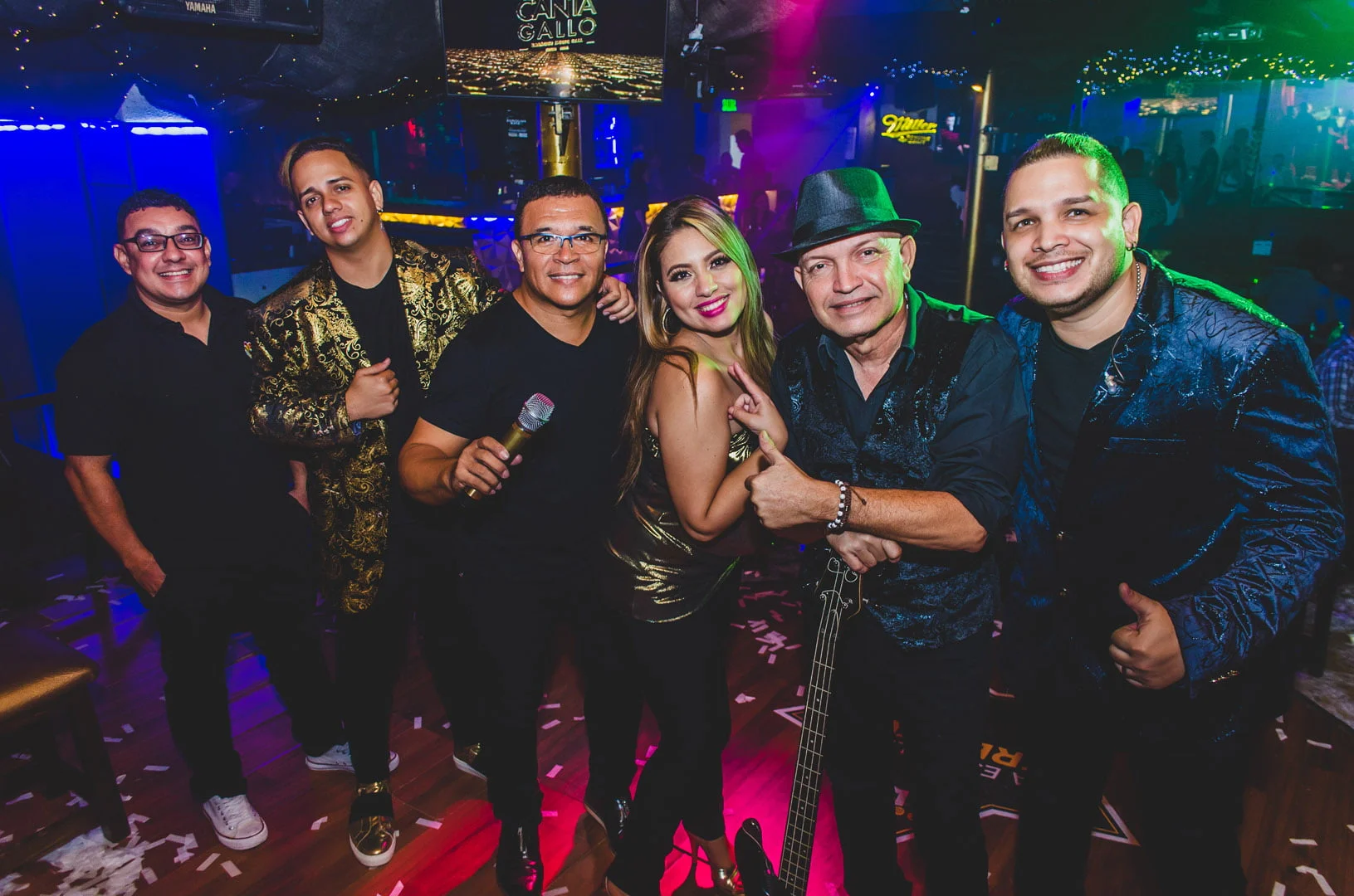 Fotos 15 Años Cantagallo Karaoke Bar • Copyright 2019 HO Advertising